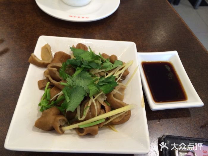阿勇鲁肉饭(虹井路店)阿勇鲁肉饭(虹井路店)图片