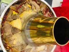 -撒拉人家.酸菜牦牛肉火锅