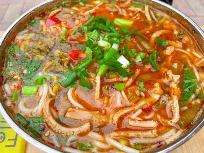 简至羊攀枝花羊肉米线-"是我大攀正宗的羊肉米线,味道相当地道了!