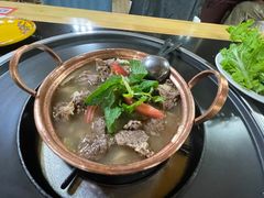 -银同牦牛肉火锅