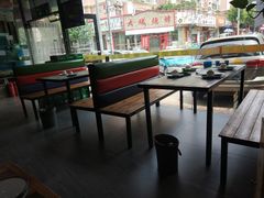 -大城·烧烤海鲜大排档(台东店)
