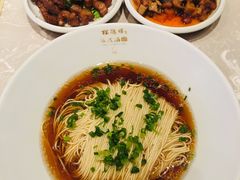 红汤面-松鹤面馆·古法焖肉面(观前店)