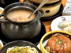 -莲餐厅·湖北菜·潜江小龙虾店(愚园路店)