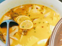 -麻六记(凤凰汇店)