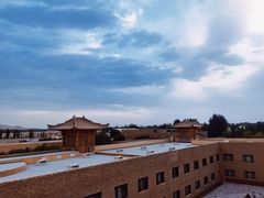 -敦煌山庄摘星阁