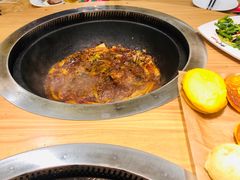 -咱屯子铁锅炖直营店(保利店)