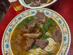 -金杨拉面王小吃面馆·牛三宝面·红烧牛肉粉