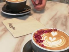 -Me Coffee下午茶艺术空间