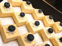 -上海西藏大厦万怡自助餐厅(徐汇店)