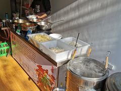 自助取餐区-芳姐牛杂(学子街店)