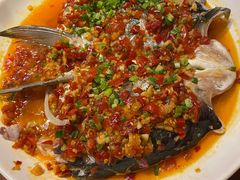 剁椒鱼头-金穗园·砂锅粥.醉鸡煲火锅(长寿路店)