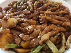 -何适山庄 ·可团建(水长城P2停车场店)