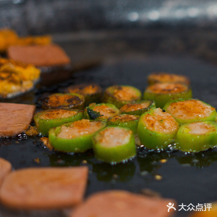 贵阳烙锅还是角角好吃