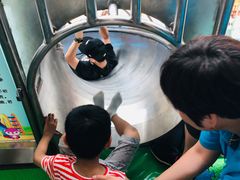 -蒙特利亲子乐园