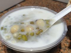 99号绿豆莲子薏仁加鲜奶-百花传统甜品店(原址店)