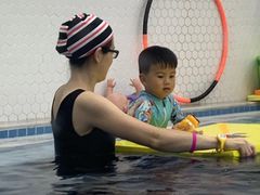 -龙格亲子游泳·水育早教运动中心(绿城店)