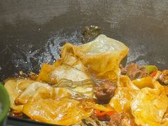 -挂旗柴锅鸡(蚌山区嘉年华店)