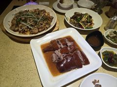 -铜锣湾·有麝自然香(重庆新天地店)