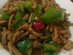-余杨鸭鸭餐厅