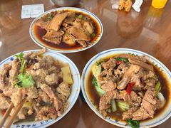 -鲁山揽锅菜(金鼎店)