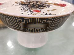 -马尔龙新疆饭店·清真(瑞景店)