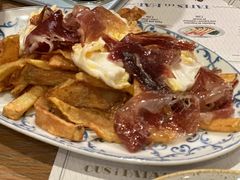-Tapa Tapa