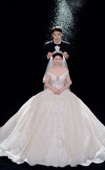 -巴黎春天婚纱摄影(临安店)