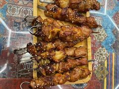 -乡村馕坑肉·烧烤·新疆菜·本地人更爱吃(阿勒泰首店)