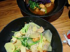 -万记麻辣烫国展总店