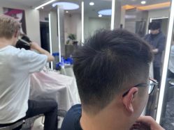-东梵造型·烫发染发接发连锁SALON