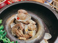 -雪熊哈尔滨烧烤·精酿啤酒·砂锅(中央胜境店)