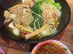-万记麻辣烫国展总店