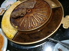-猪啊牛呀羊啊铜盘烤肉(正大广场店)