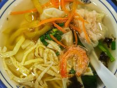 -长人馄饨铺(解放街店)