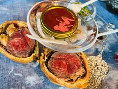 惠灵顿牛排-弦月窗LUNETTE BY AMANDA(复兴路店)