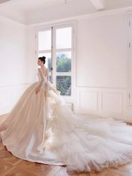 -金海岸婚纱摄影(塘沽店)