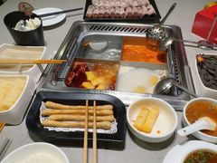 -海底捞火锅(宝龙广场夜宵主题店)