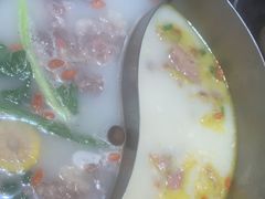 -江小渔鲜鱼火锅(西二道街店)