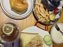 -Thanks美式餐厅(汉堡咖啡店)