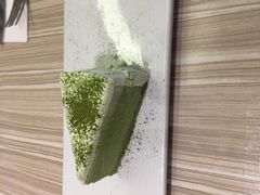 -必胜客(证大大拇指店)