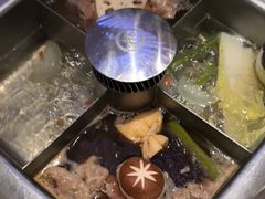 -海底捞火锅(杭州庆春路夜宵主题店)