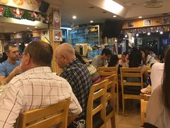 -J Daeng Seafood