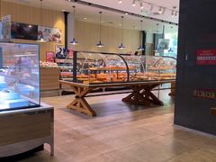 -巴黎贝甜(大宁国际商业广场店)