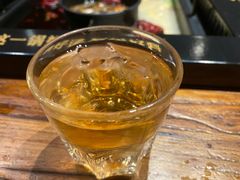 -老牌坊云南鱼豆花火锅(爱建店)
