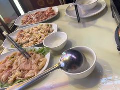 -野迹·石橄榄鸡·烧烤(新洲店)