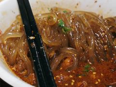 -万记麻辣烫国展总店
