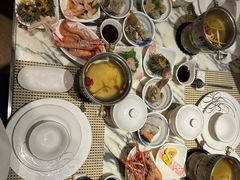 -雍和会海鲜姿造自助(湖东路店)