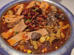 驰名毛血旺-川人百味(海悦天地店)