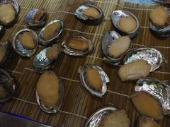 -锤头鲨毛肚海鲜烤肉自助餐厅(国购广场店)