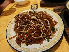 干炒牛河-天宝食坊·啫啫煲大排档(西华路店)